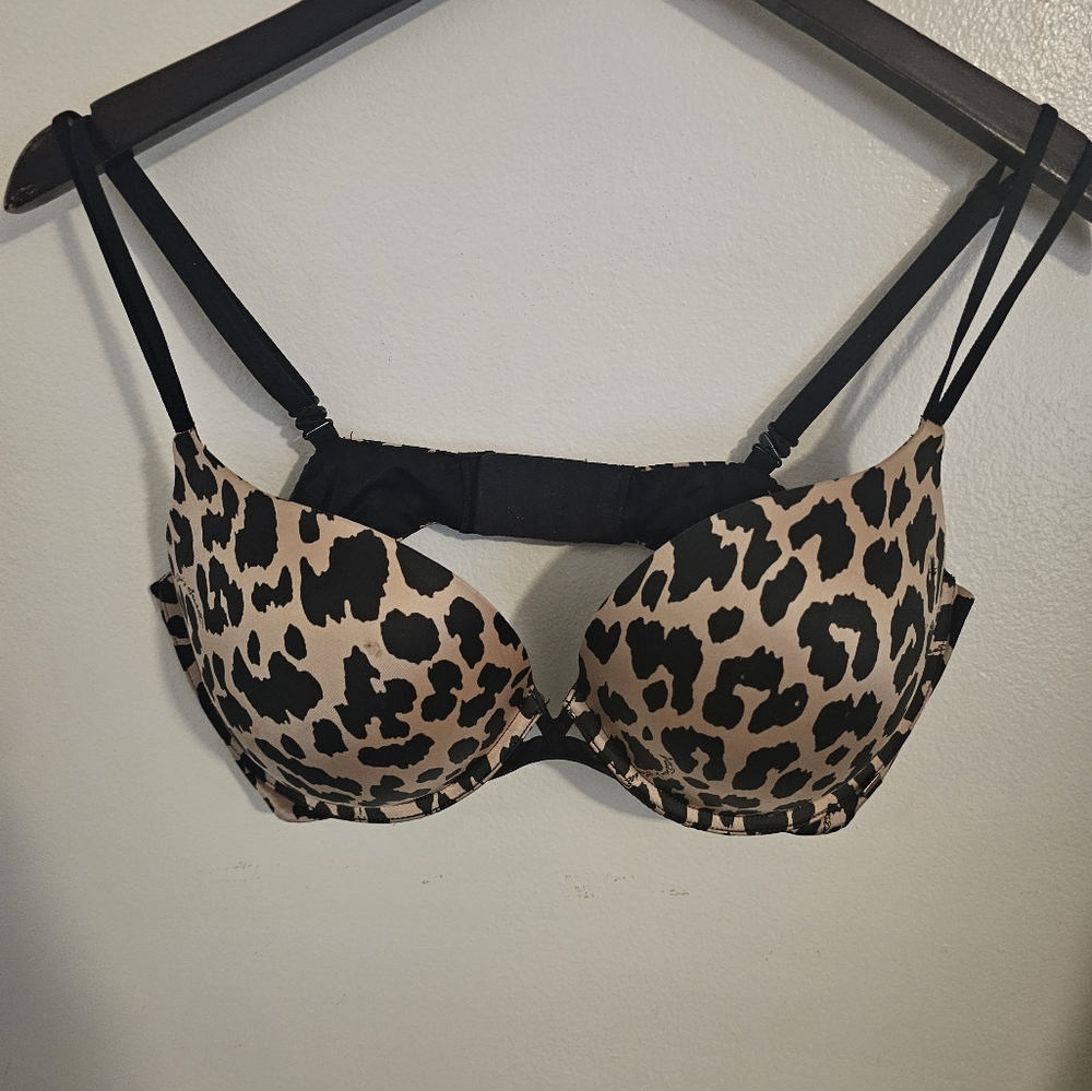 Leopard Print Victoria's Secret Bra 36D